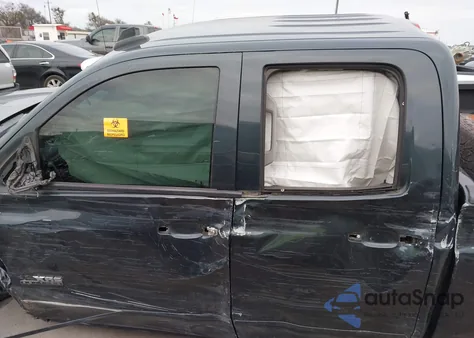 2017 Chevrolet Silverado 1500 1Lt z USA, uszkodzony, nr VIN 1GCRCREC1HZ174074